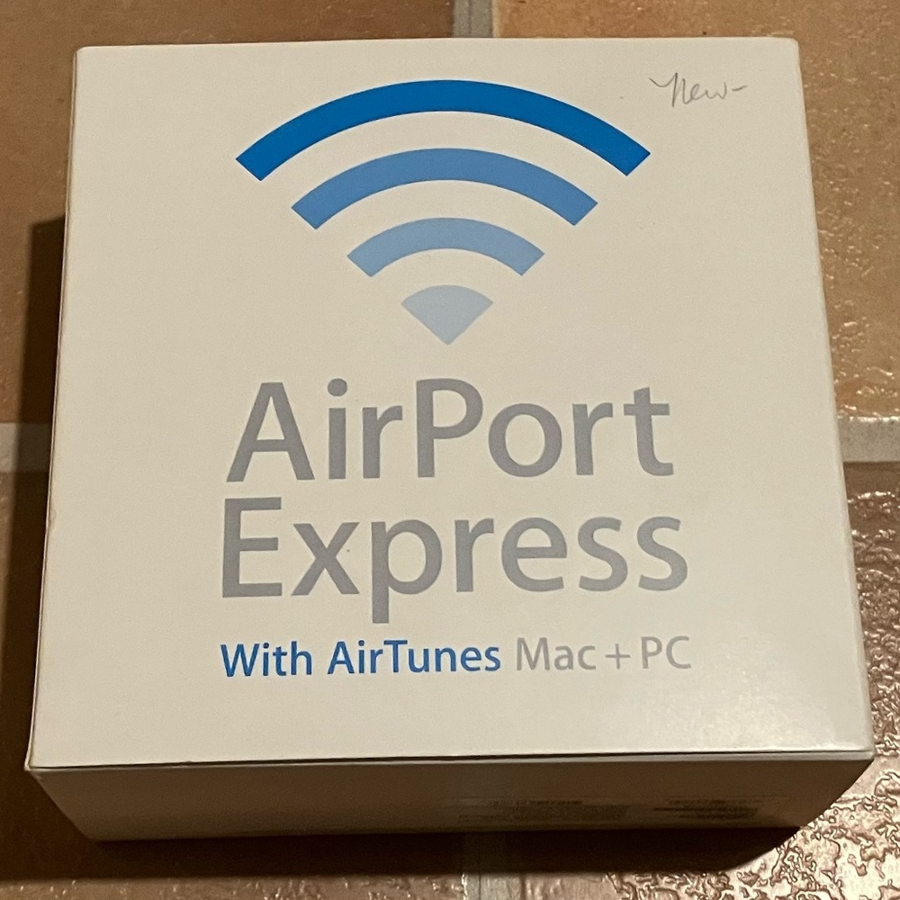Apple AirPort Express Base Station